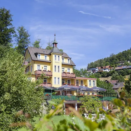 Sieben Linden Ξενοδοχείο 3*