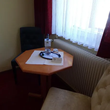 Sieben Linden Ξενοδοχείο 3*