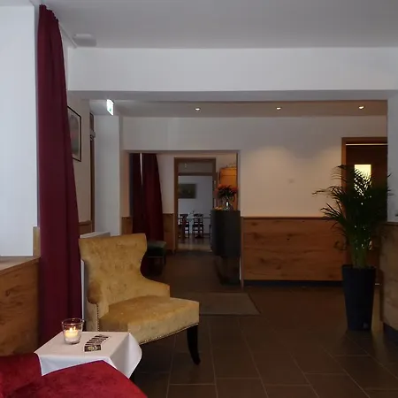 Sieben Linden Ξενοδοχείο 3*